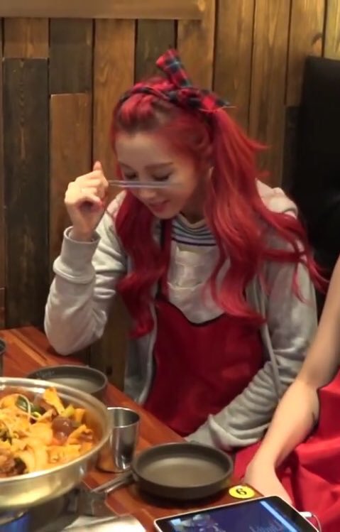 2EYESarchive's tweet photo. 🍜 #다솜 #DASOM https://t.co/pJV73E1OTE