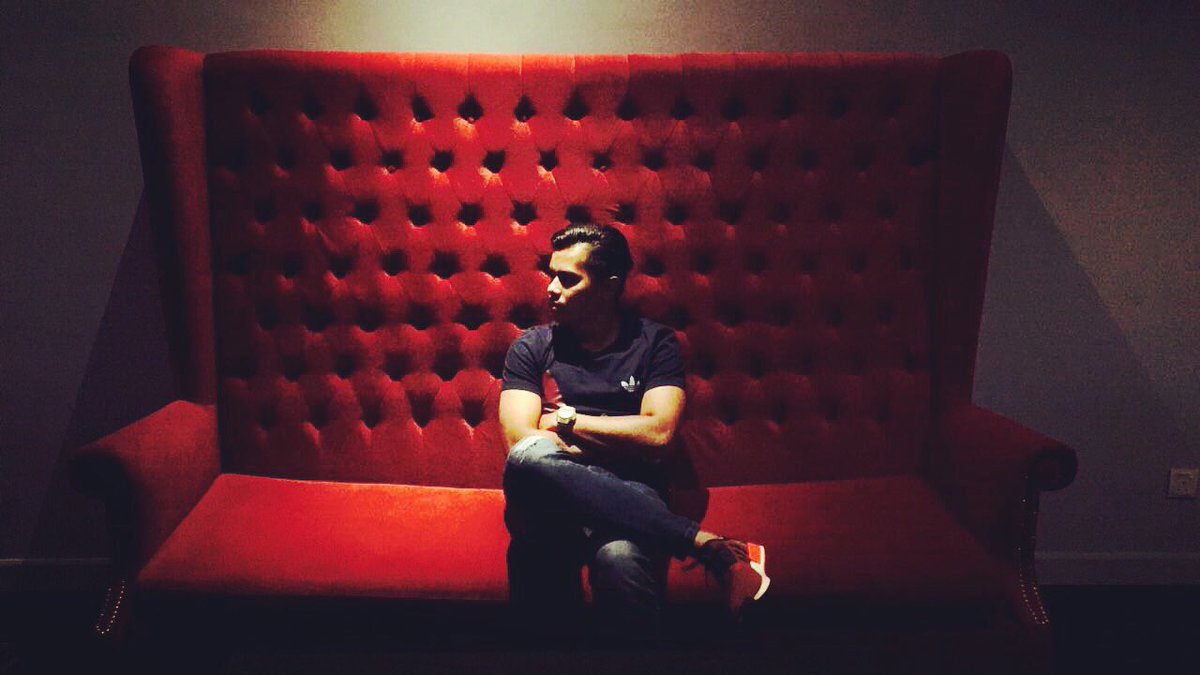 yfly93 tweet picture