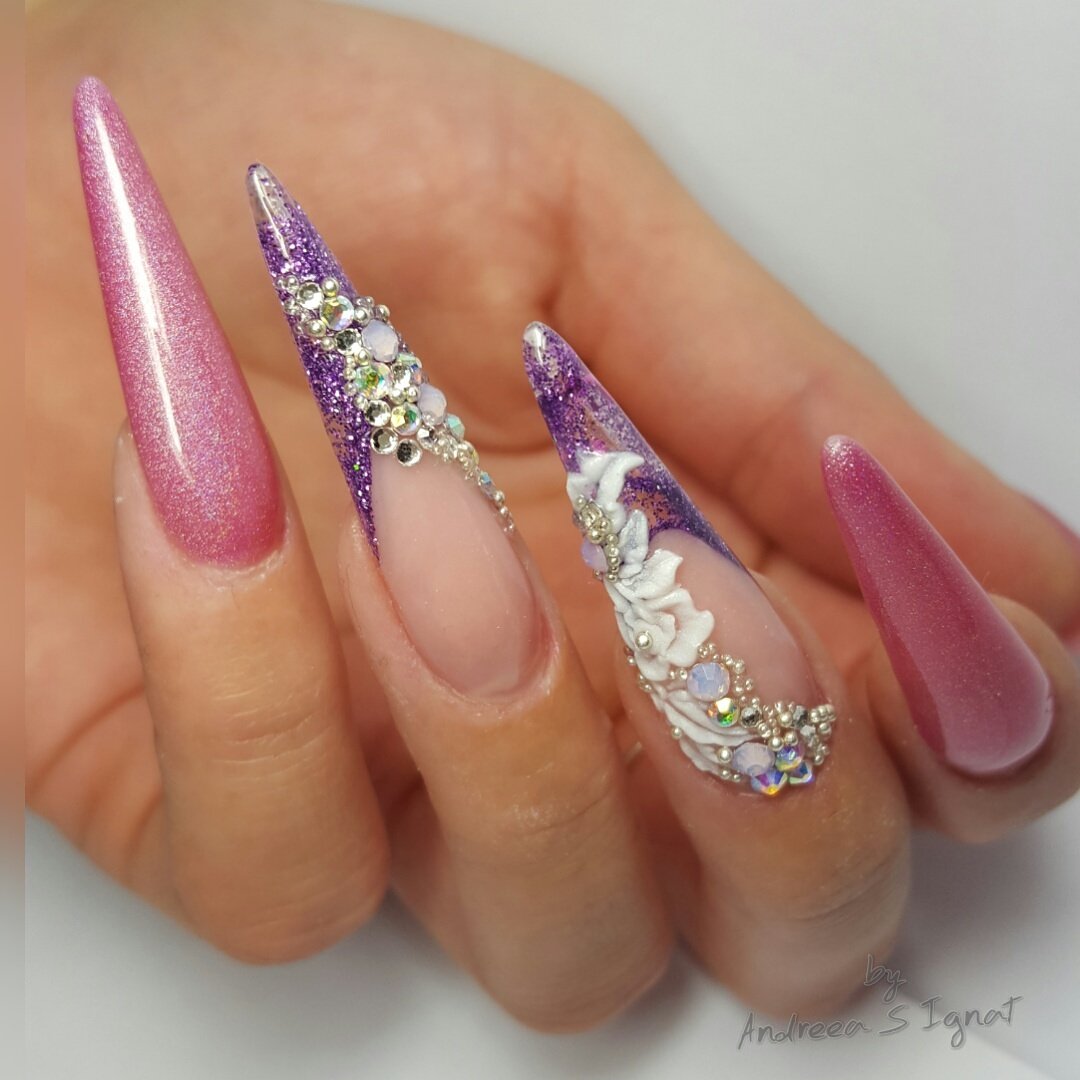 Andreea_Ai's tweet photo. @nailshopro @helenabiggs @yournailsmag @ScratchMagazine https://t.co/cDtH5XOhxH