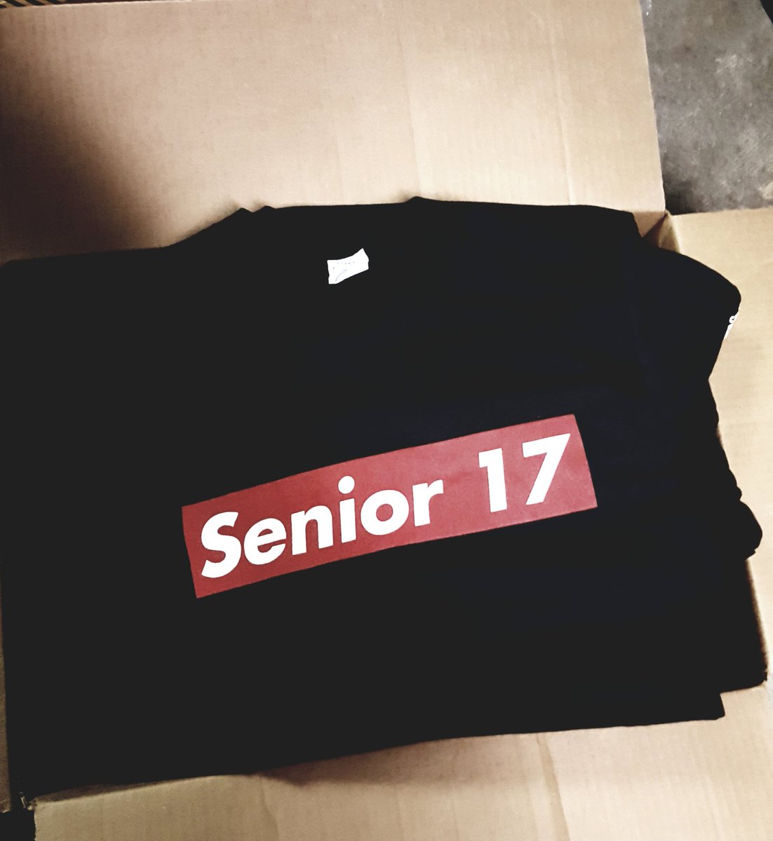JLCCLOTHING1's tweet photo. S/O CEDAR HILL HIGH SCHOOL CLASS OF 2017 #SUPREMETHEME #TTHL #JLCCLOTHING https://t.co/UtQL8Whnte