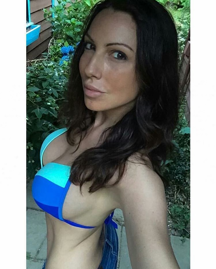 CuteDailyBabes's tweet photo. https://t.co/J0JzOZm0yr