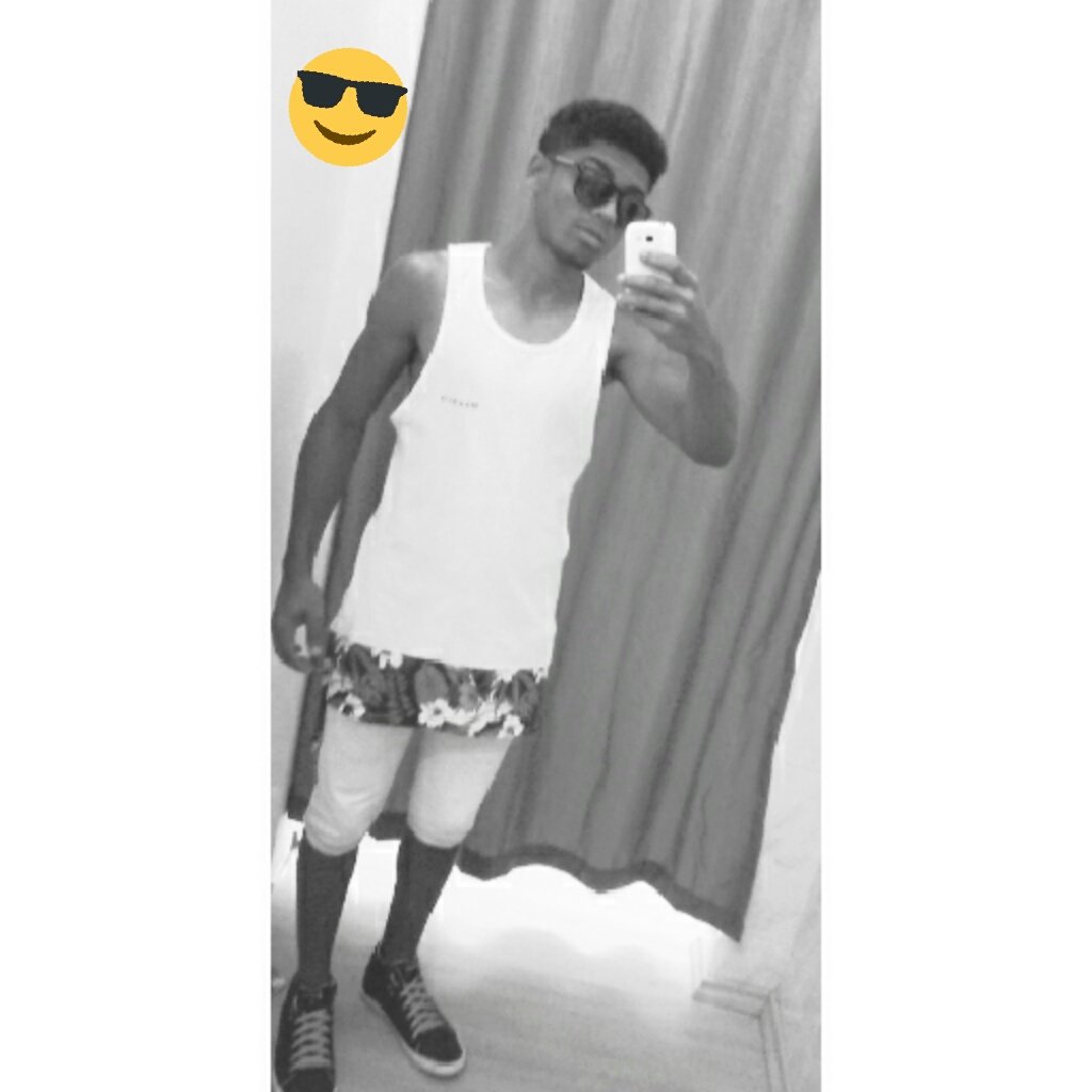 GabrielPherraz's tweet photo. #ObrigadoDeus #Dialindo #Morenoo https://t.co/7czUFYvOPO