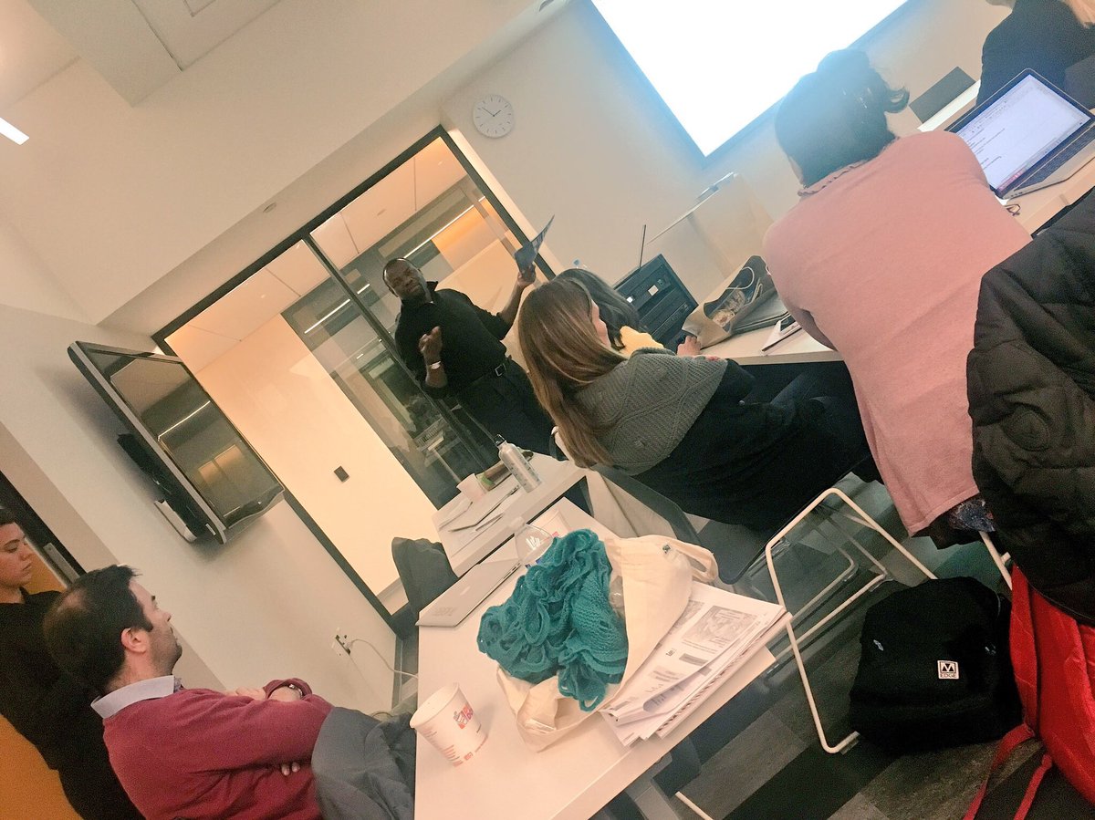 rforeroh's tweet photo. Momentos d #MITMetroLab2017. Seguiremos en trabajo permanente p. fortalecer gestión d las #metrópolis y dar forma a disciplina metropolitana https://t.co/yaEzwzRV4P