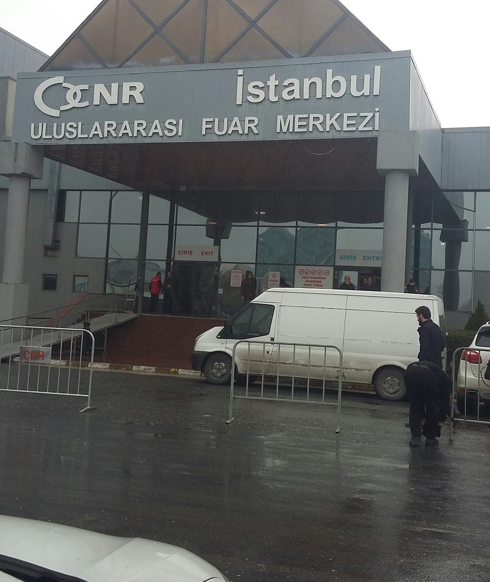 Mobilya Fuarına Geldik Çıkamıyoruz.
Fiatlar Çok Ucuz.
İnegöllü Mobilyacıların Ürettikleri.
Çokta Kaliteli....