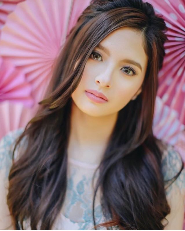 OFCYsaBaes's tweet photo. To our baby girl, HAPPY 18TH BIRTHDAY! We're always here to support you! We love you so much!! ❤ #HappyBirthdayYsa https://t.co/BARq8d0Qmu