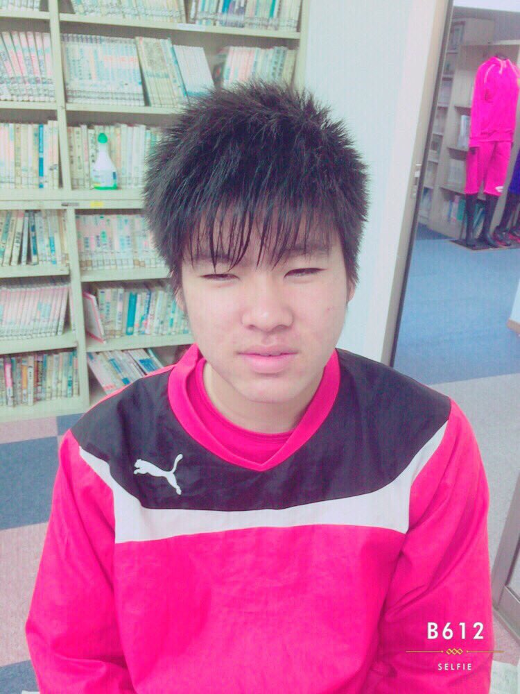 Sei Auf Twitter 学校の子を髪セット ビフォーアフター 髪型が違うだけでこんなにも印象が変わります ドライヤーなしタオルドライと アイロンのみ フワセット 明日作品撮りも載せるのでそちらも要チェック Rtお願いします 髪セット スタイリング いいと