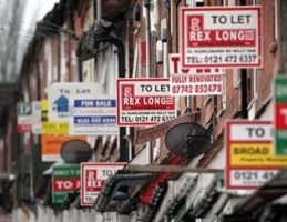 EAUKNetworking's tweet photo. Southwark Council cracks down on #EstateAgents leaving boards out too long. https://t.co/AZUuiv5bxE https://t.co/67RgRUcMk4