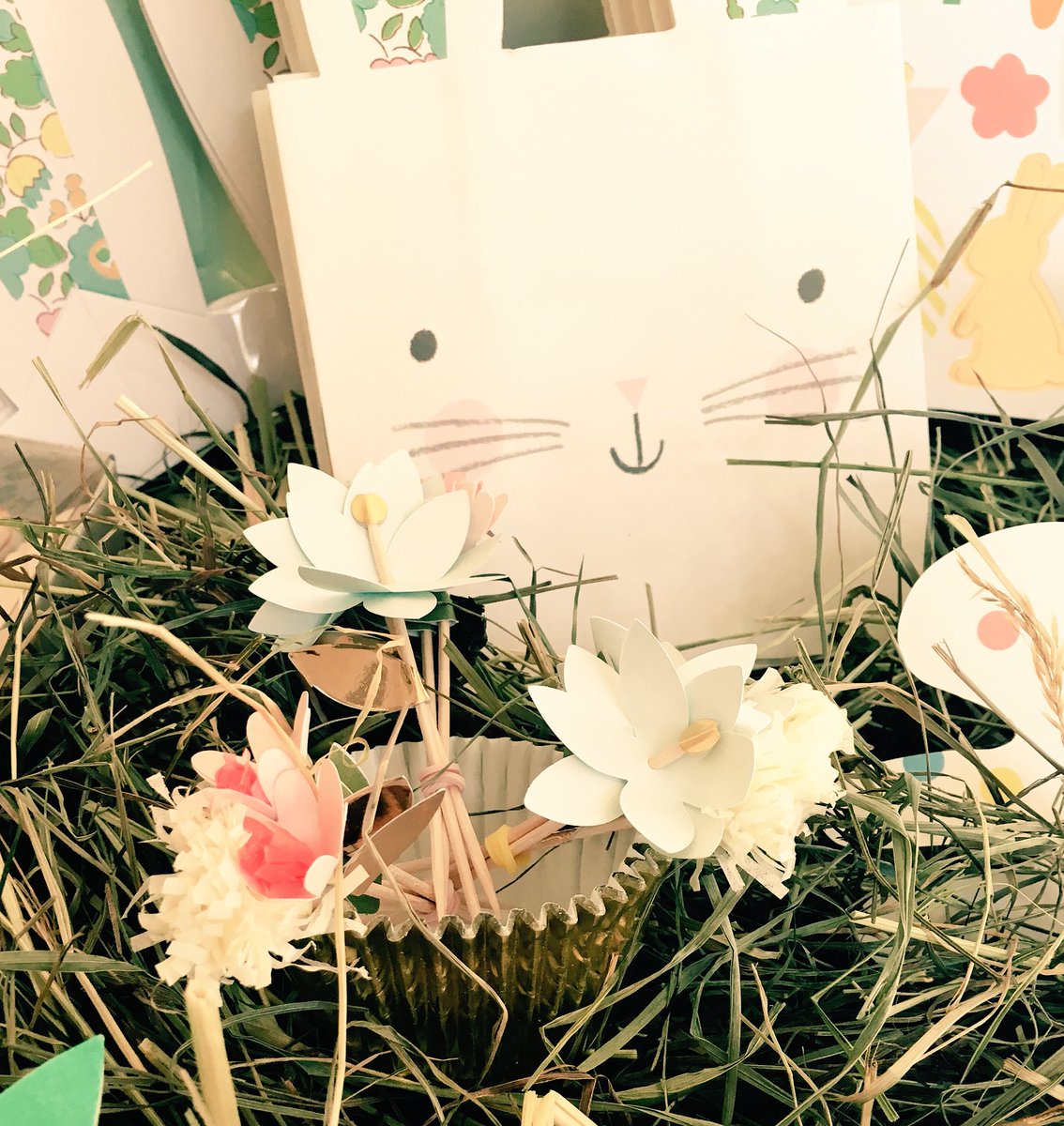 minipartybox's tweet photo. Busy morning working on our Easter Party in a Box photo shoot! #deluxeparty #childrenseasterteaparty #easterinstyle #bunnyrabbits https://t.co/EjQBEkNbvo