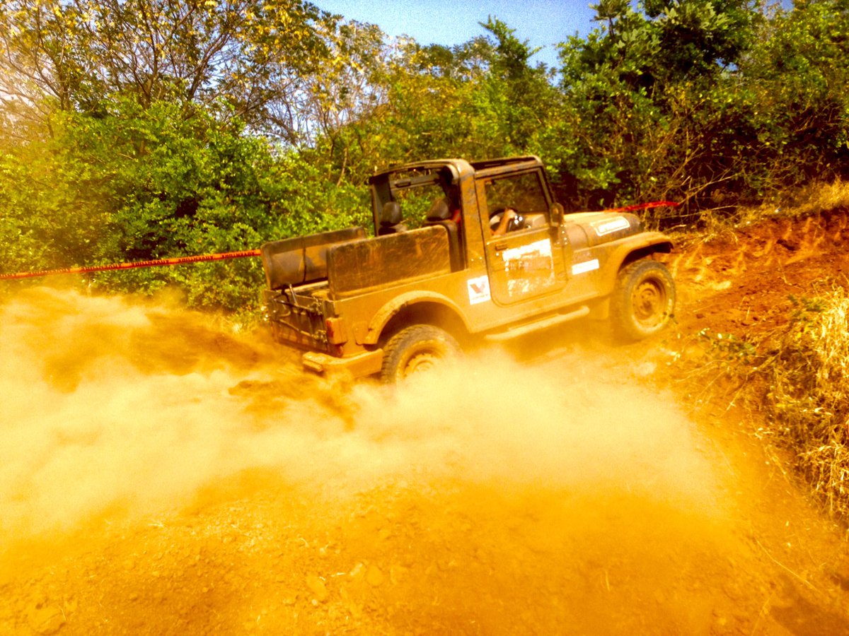 MahindraAdvntr's tweet photo. The showdown has ended!  Stay tuned to know who walks away with the #OffroadingTrophy2017 title. https://t.co/2dbX6coggG