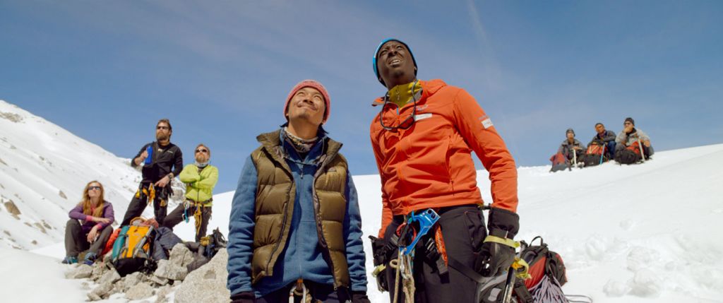 PremiereFR's tweet photo. Notre critique de L'Ascension, avec @Ahmed_Sylla, en salles ce mercredi https://t.co/7hjDNTAMPw https://t.co/fhUEpjktTh