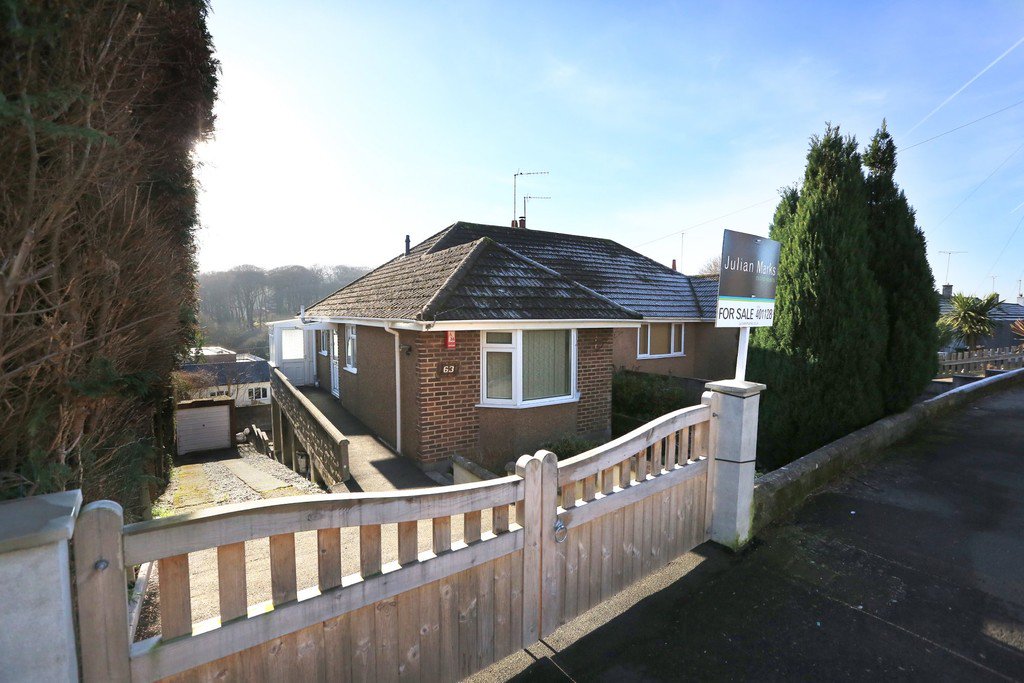 JulianMarksEA's tweet photo. For Sale - 3 Bedroom Semi-Det Bungalow
Stunning position, south-facing back garden
Plymstock, Plymouth
£229,950
T 01752-401128 https://t.co/rMnuutqwSa