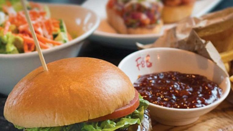 SpongeNBTeam's tweet image. Frankie &amp;amp; Benny's owner to shake up ailing brands after sales falls #Marketing #business  news.sky.com/story/frankie-…