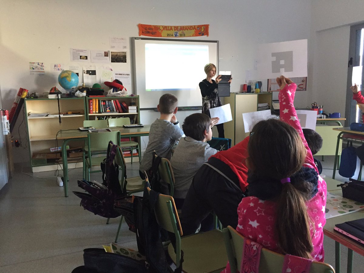 crasigloxxi's tweet photo. Última sesión del #PIE #Observa_Acción #Digitaliza_Acción usamos #LensooCreate #Chromville #scratch y #Plickers #centroseducacyl #educacion https://t.co/5DbniwLY3x