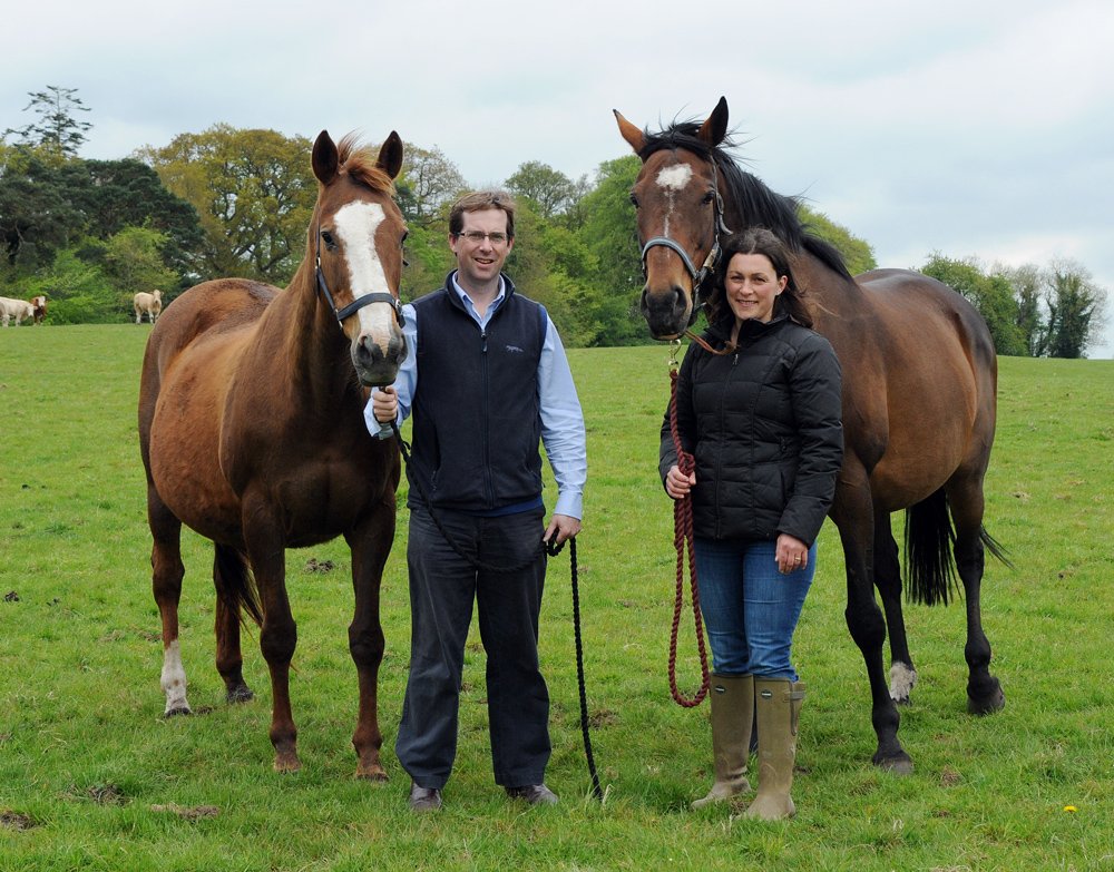 LMFMRADIO's tweet photo. We're talking about the revival of @FowlerStud and the family's long standing relationship with horse breeding next on #latelunch https://t.co/i7NwNraOVg