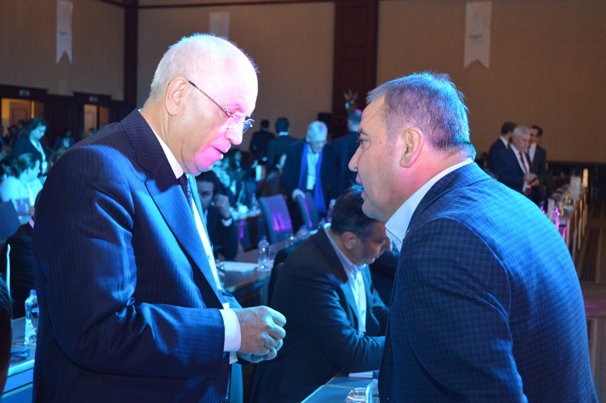 BocekMuhittin's tweet photo. @ingevorg'un #acthumansummit zirvesinde İnsani Gelişme İndeksi, 150 Büyük İlçe arasında yeşil bölgede yer alarak ödüle layık görüldük. https://t.co/oapj0lV1DV