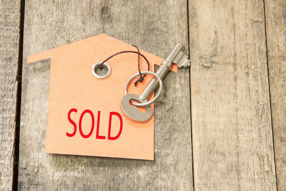 SecurityMonth's tweet image. Recently moved home? You never know who still has keys to your new property. Change the locks to avoid uninvited guests…