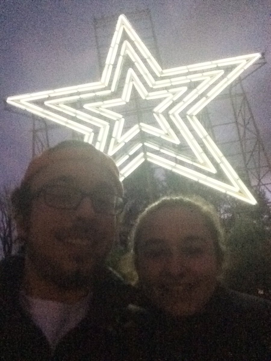 RozayMcGiver's tweet image. Went to the star with my baby last night 😘 @hayhaywayway #ColdbutGold