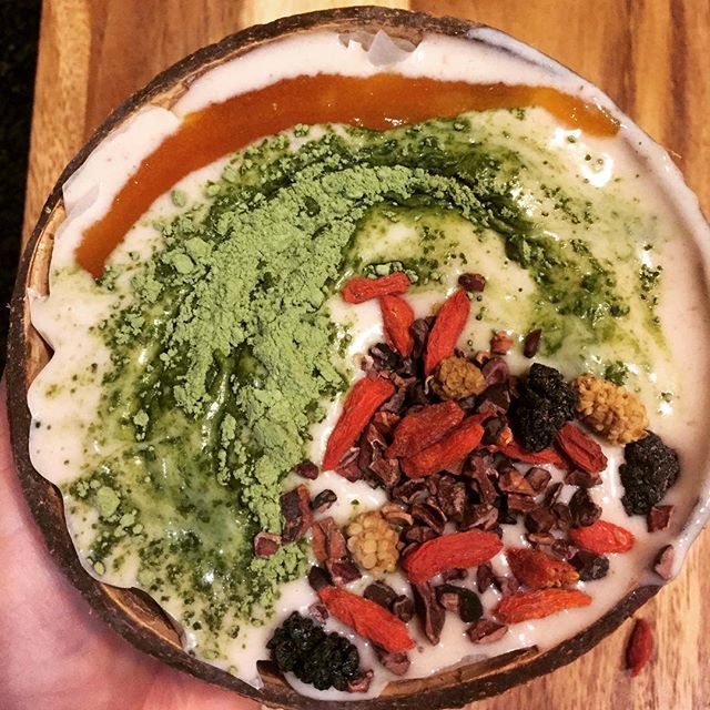 Shout out for those that speak up! #MentalHealth shouldn't be suffered in silence: buff.ly/2jQS6sa #hbloggers