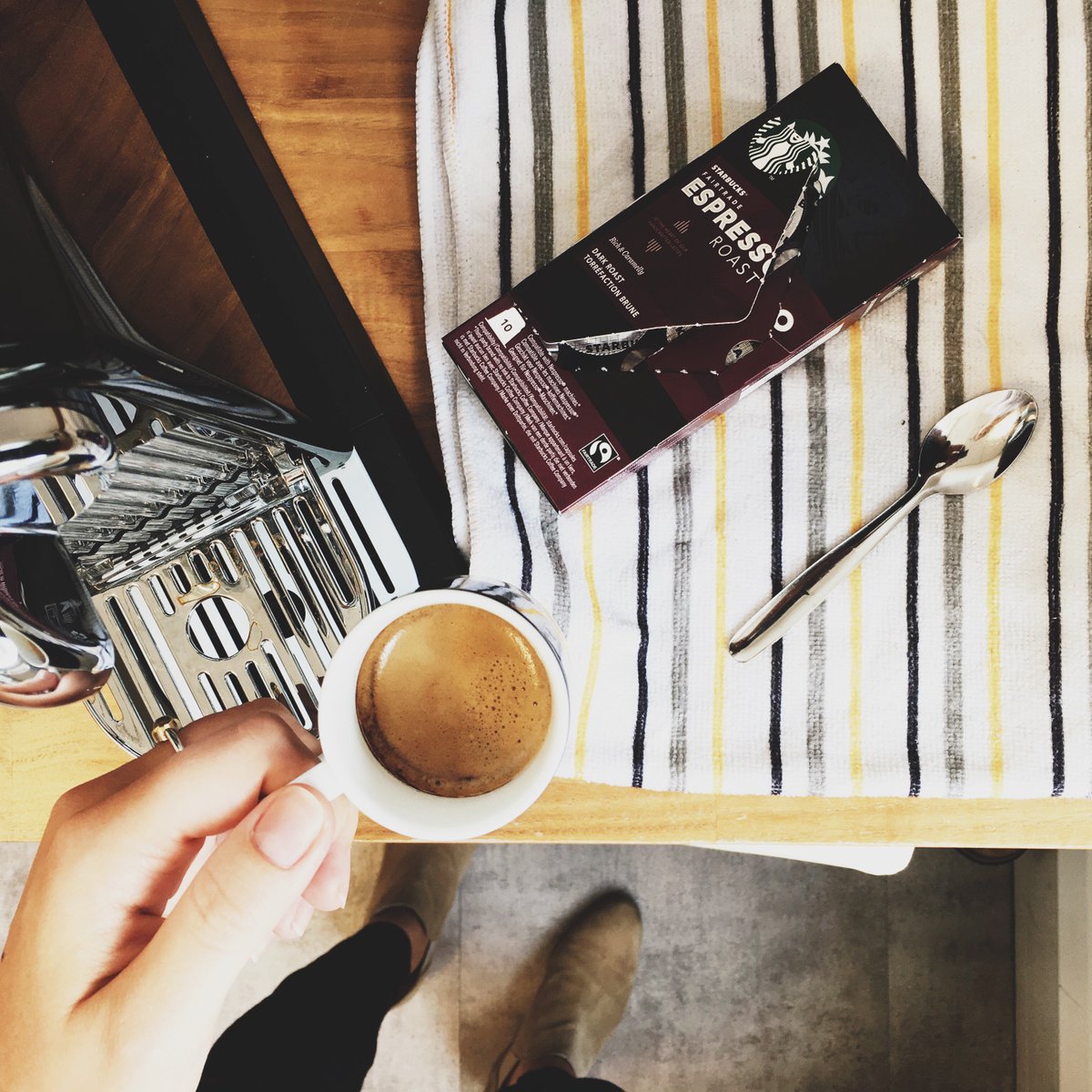 Starbucks UK tweet media