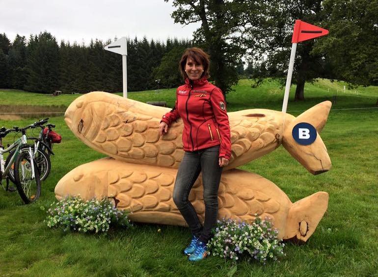 EventingConnect's tweet photo. Bettina Hoy takes on the role of Dutch Eventing Team Coach #GermanEventing #EquineHour https://t.co/J0mL7UKJM6 https://t.co/sSQjxFTq08