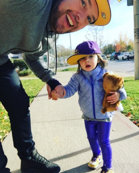 ampcalgary's tweet photo. I suffer from ADHD. Some days I struggle. It feels good to talk about it! My daughter helps me - Ed #BellLetsTalk #AMPMorningsWithKatieAndEd https://t.co/H6mJXGN0CP