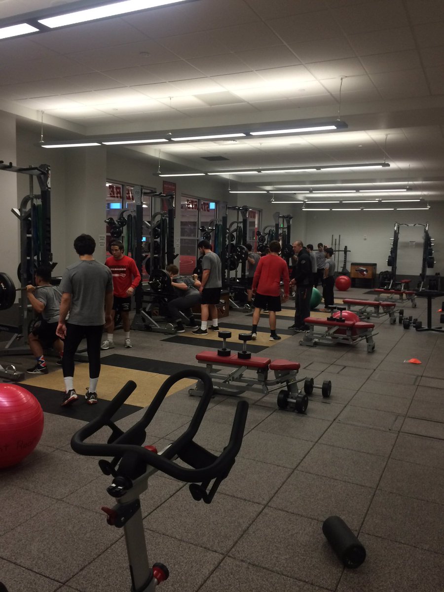 Great class of 2016 working hard in the weight room this morning. Excited to see these guys develop and continue the tradition. #reLOADing
