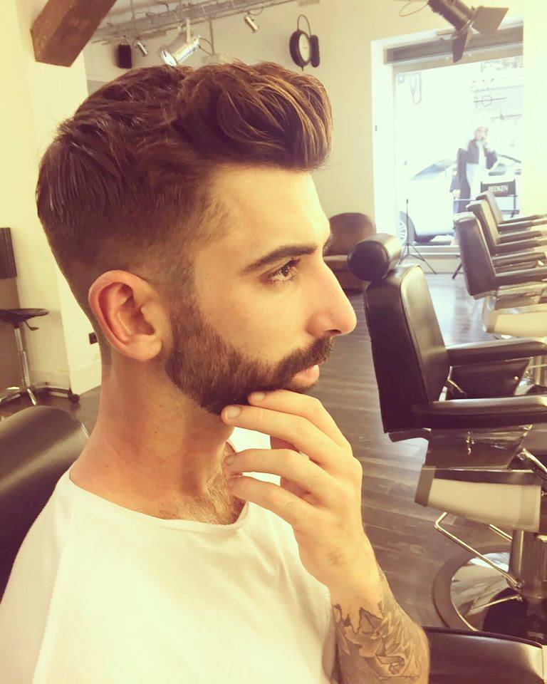 Makingofhair's tweet photo. We ❤️ toupee by @_chabela #makingofhair #teammakingof #haircut #hair #men  #barbering #barbershop #toupee #madrid #spain #ganasdemalasaña https://t.co/LaXN3WfNrr