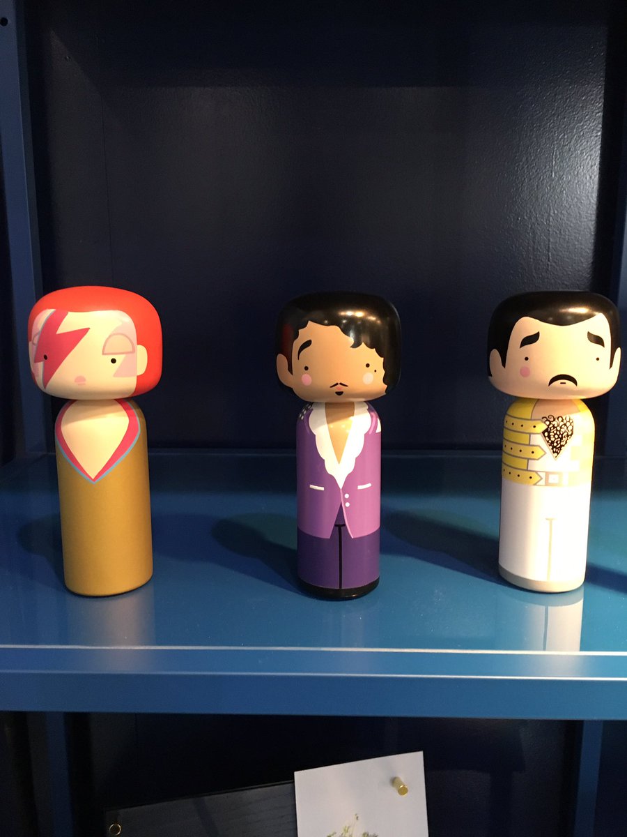 ELLEDecoBen's tweet photo. Cute! New Kokeshi doll designs spotted in Paris... Find out all about these cute Japanese collectables in #EDUKFeb17 #ripbowieprincefreddie https://t.co/hrBcwPK8r9