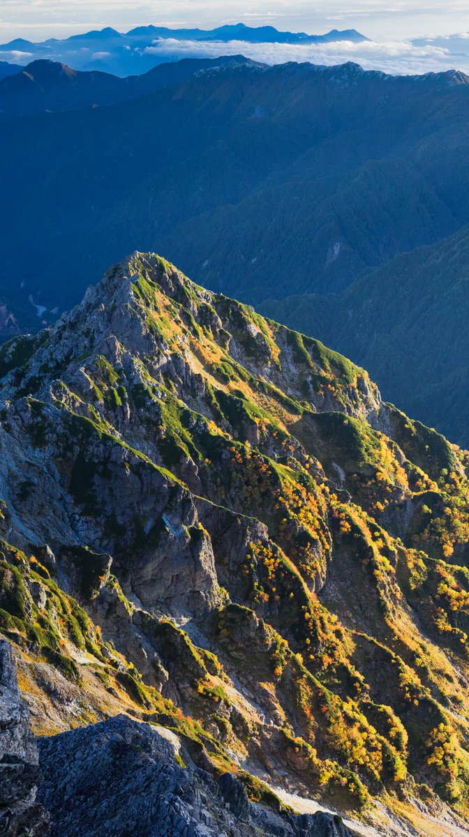 まだら牛 8 8山の日に重大告知 Ar Twitter Iphoneサイズの壁紙を最近ポチポチ現像しております 需要あるかしら