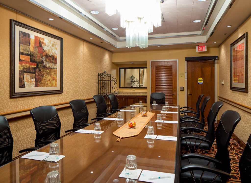 easthillfceng's tweet photo. Está mañana se llevará acabo la reunión directiva. / This morning is the leader meeting in the stadium conferences room. EHFC https://t.co/JGzFsQ6aoq