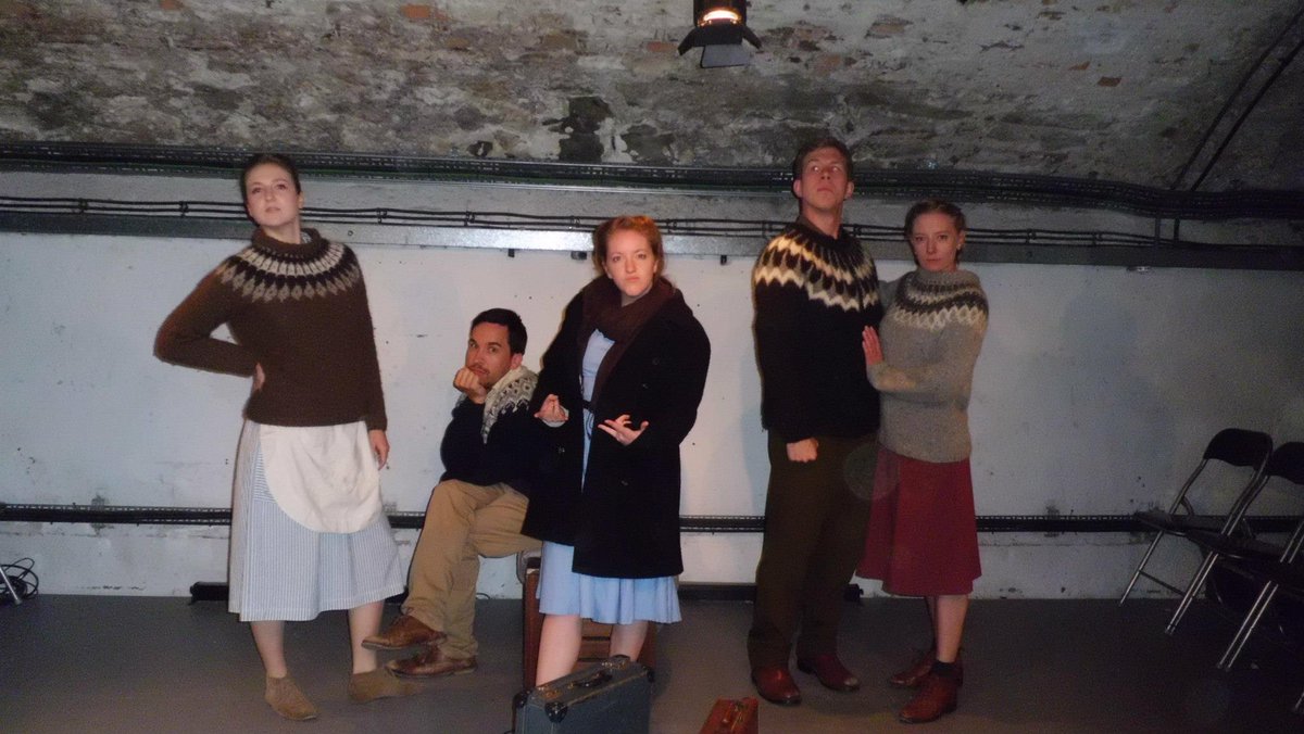 AnnaNicholson_'s tweet photo. Happy 4th Birthday @LostWatchTC Thanks for letting us be part of your story so far! #kate4life #NSDFwinners A classic from Bunker 2 https://t.co/MpOMM4qbsv