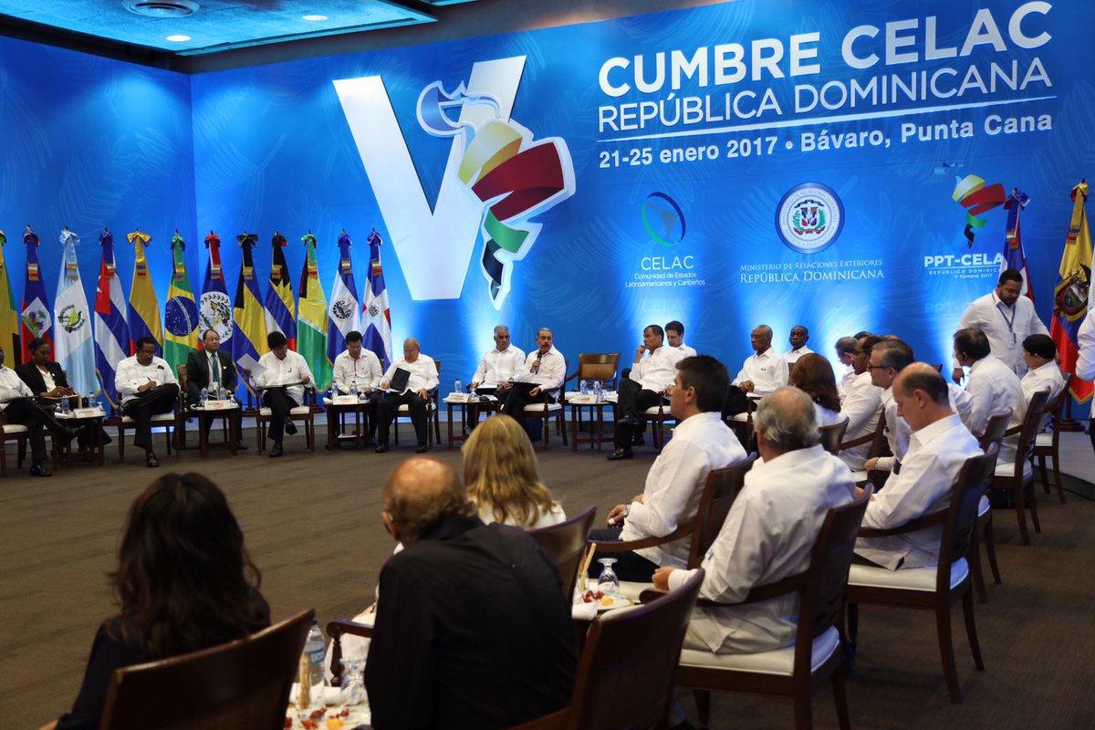 Una vez aprobada la agenda, los Jefes de Estados y de Gobierno de la #CELACRD2017 se dirigen al retiro.