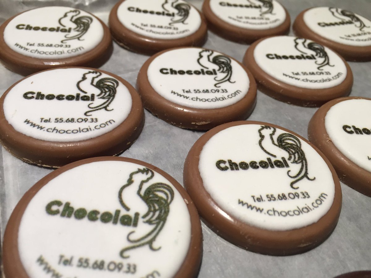 KcaoChocolates's tweet photo. Si tienes un negocio de alimentos o dulces, éste es un promocional o recordatorio de marca excelente para tus clientes! Moneda de chocolate! https://t.co/2uibO9qlhE