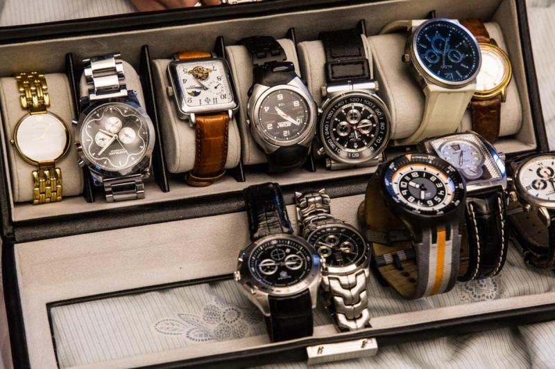 джек шофф коллекция часов. коллекция ручных часов. часы мужские guess w0854g1. изъятые часы. часы мужские guess w18544l1.