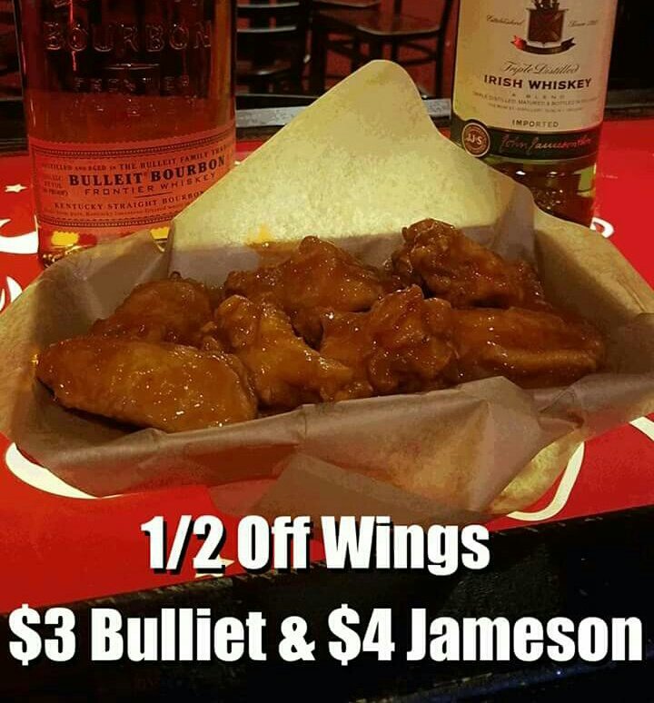 itskaraokenight's tweet photo. Half off wings and cheap whiskey?!
Only at @HamptonsOnKing_ kids! https://t.co/P97o8k5LoZ