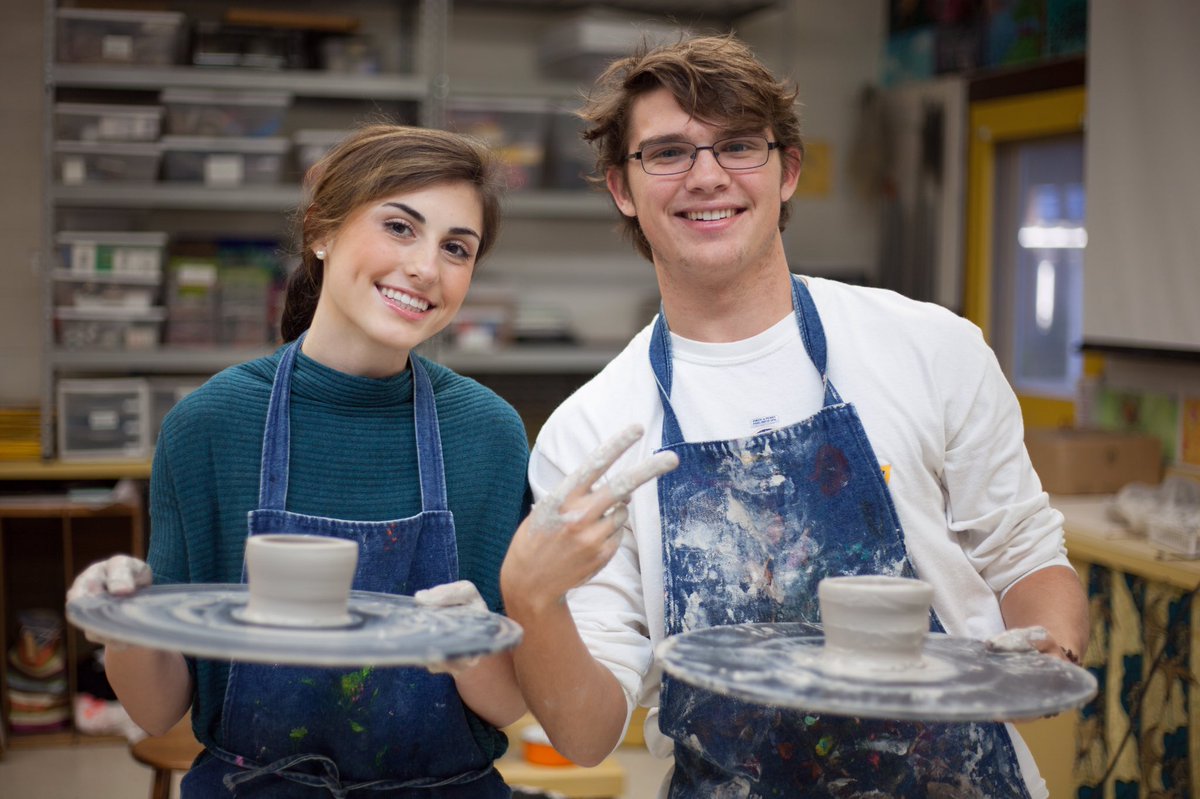 MaclayFineArts's tweet photo. Our first time wheel throwers made their first piece this morning! #proudteacher #maclayvisualarts #ceramics @kedressel https://t.co/NpQNtYCZaZ