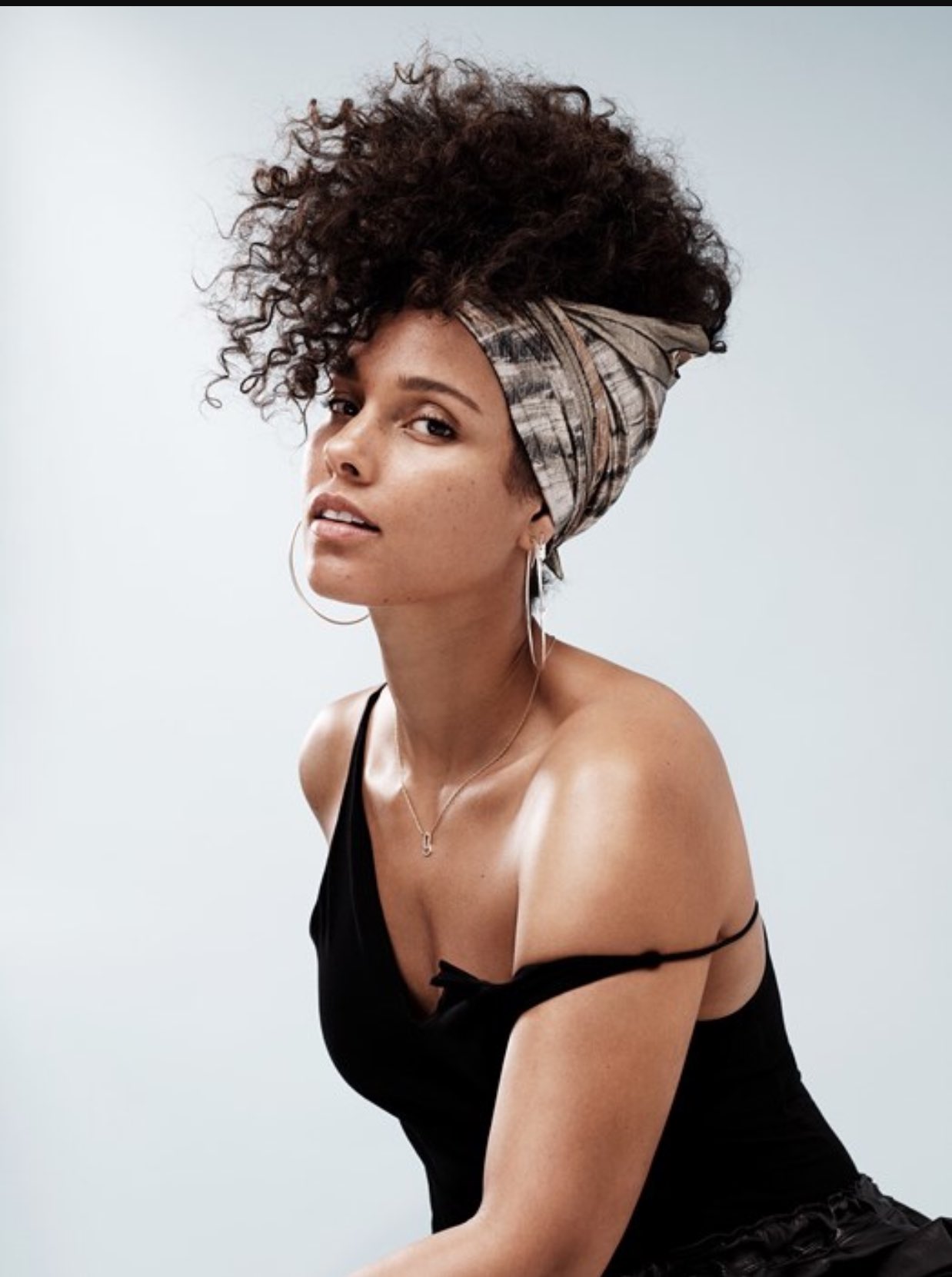 Happy birthday Alicia Keys!! \"we got way too much in common.. if I\m being honest with you  \"    