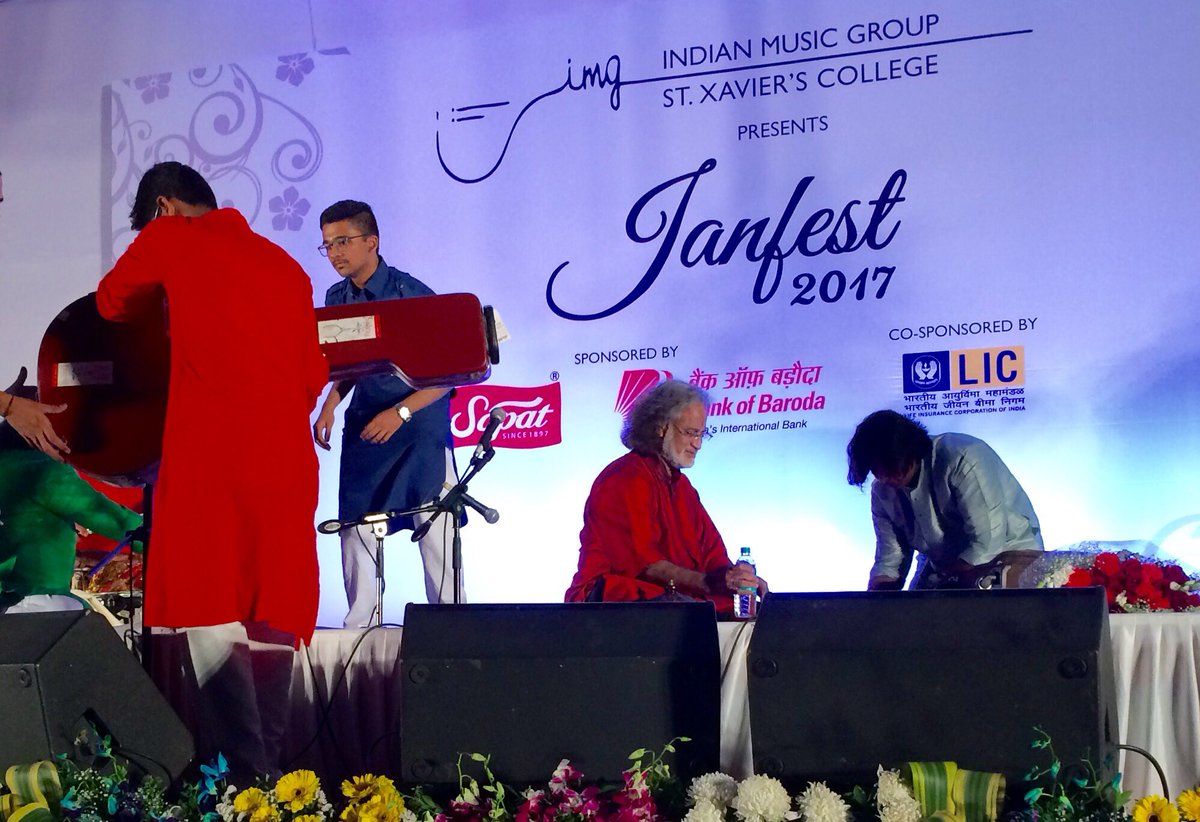 indieRoverS's tweet photo. Mesmerised by the opening session of #Janfest 2017 graced by Begum Parveen Sultana and Pt. VM Bhatt  #Xaviers #Bombay https://t.co/g4mMm1JVRs