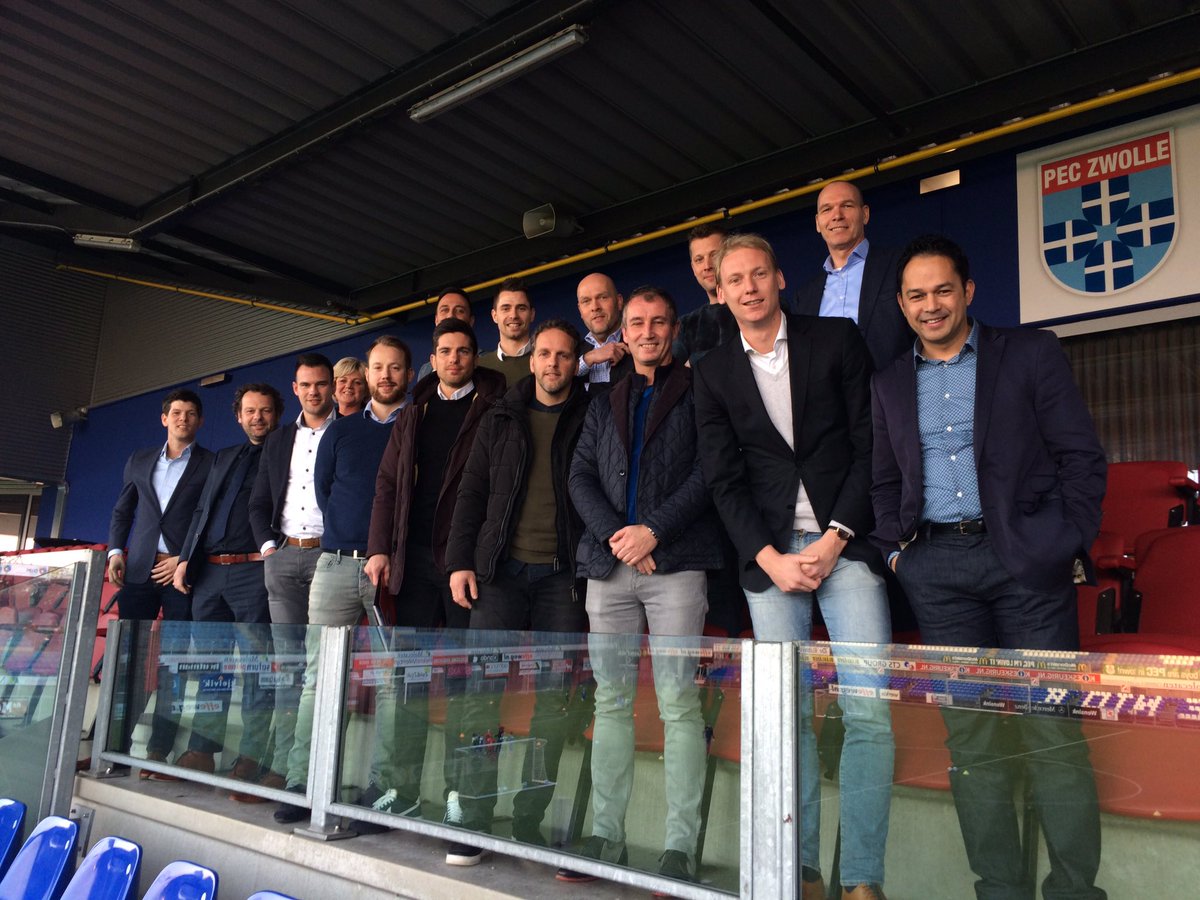 En dit zijn ze: de commerciële toppers van de clubs! <a href="/KNVBExpertise/">KNVB Expertise</a> #sponsortraining