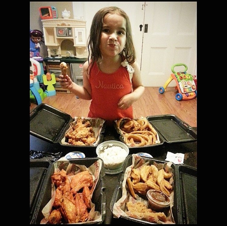 WingZone's tweet photo. The whole family enjoys #WingZoneWednesday! Thanks for the photo, @rinnierouse. https://t.co/ds6ZwDalvU