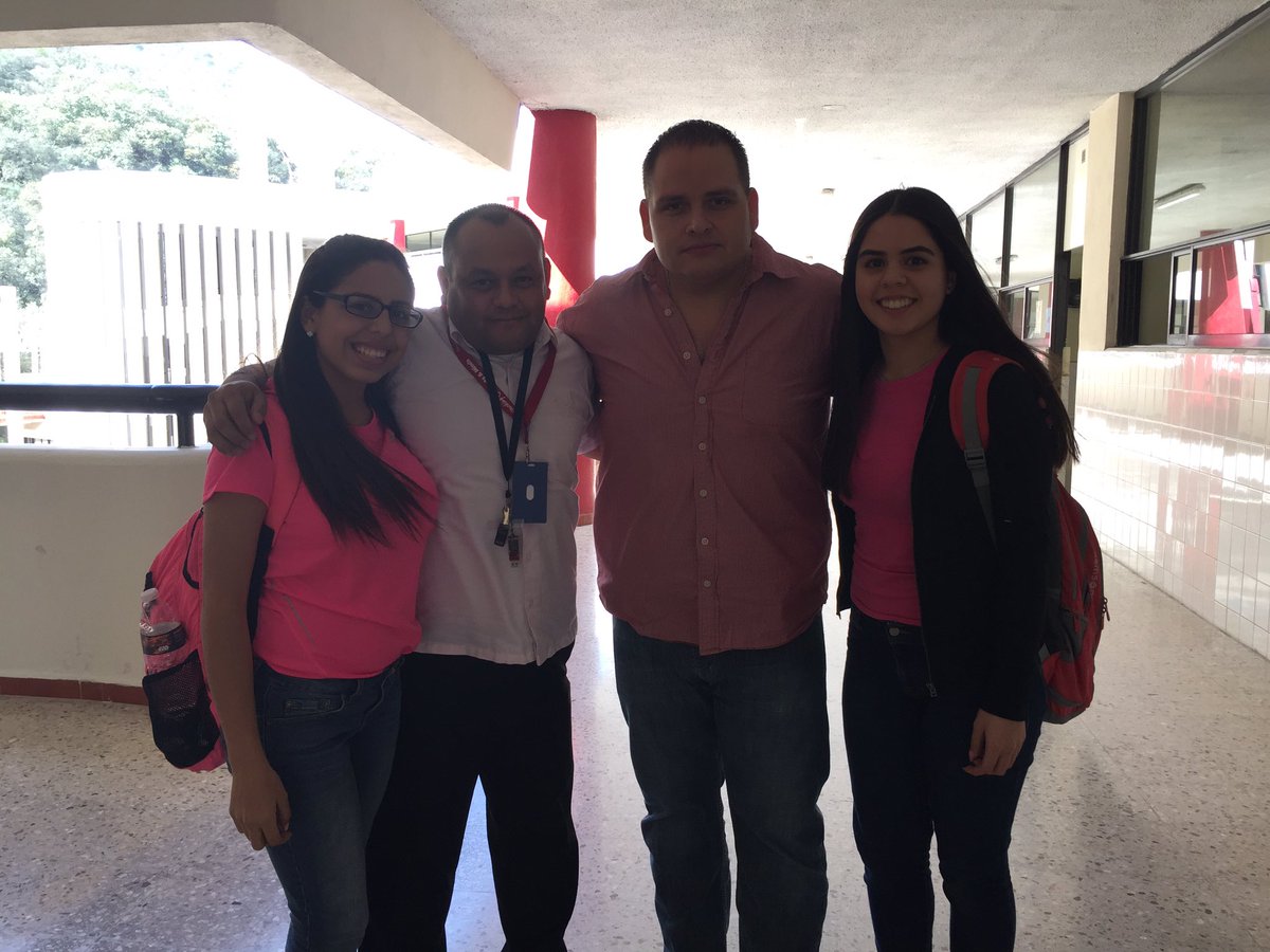 Planilla_Neo's tweet photo. #WeCanDoPink https://t.co/HIQZd0TmlX