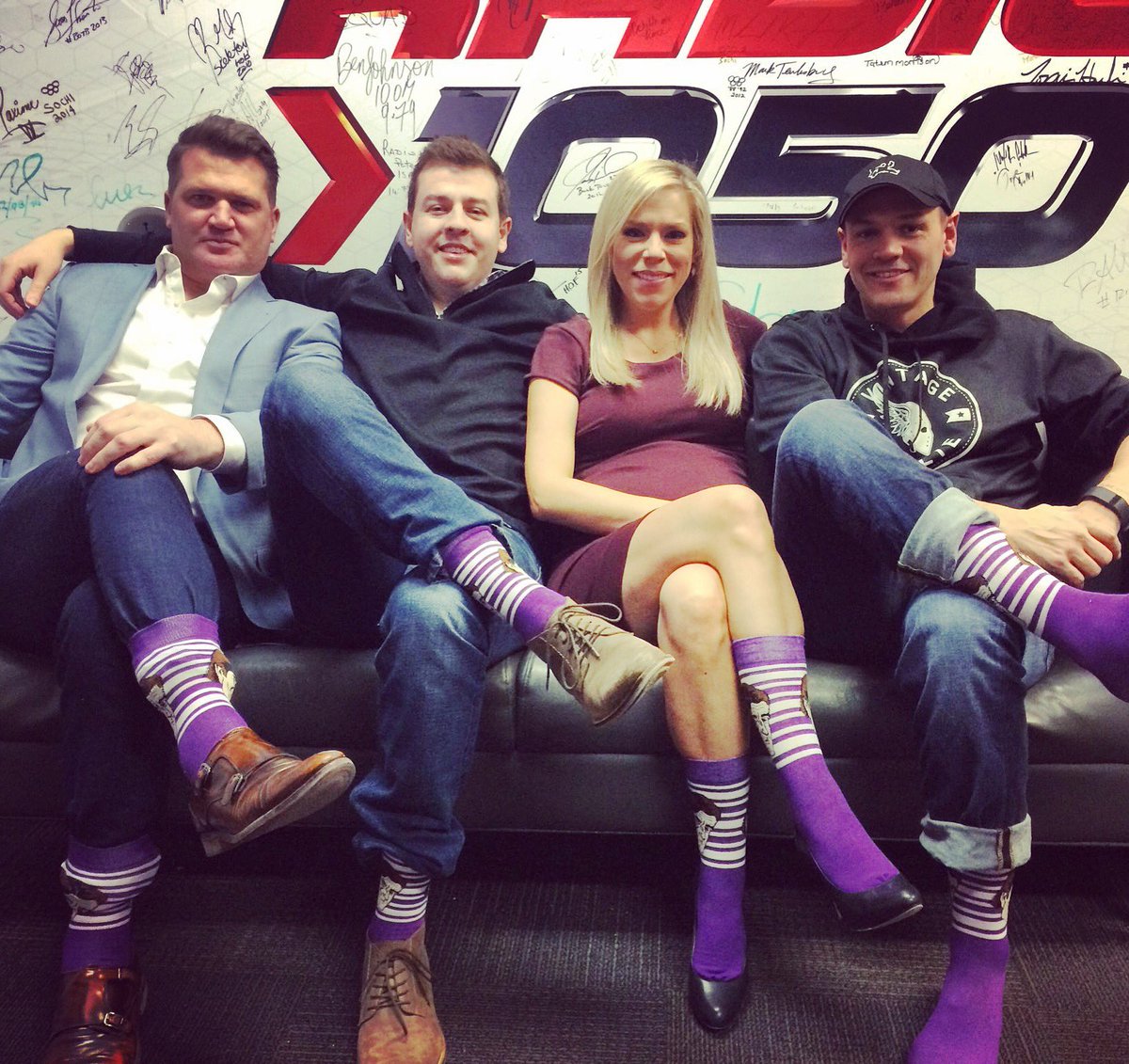 Kara_Wagland's tweet image. Surround yourself with those who make you stronger #BellLetsTalk #CAMH @Babsocks