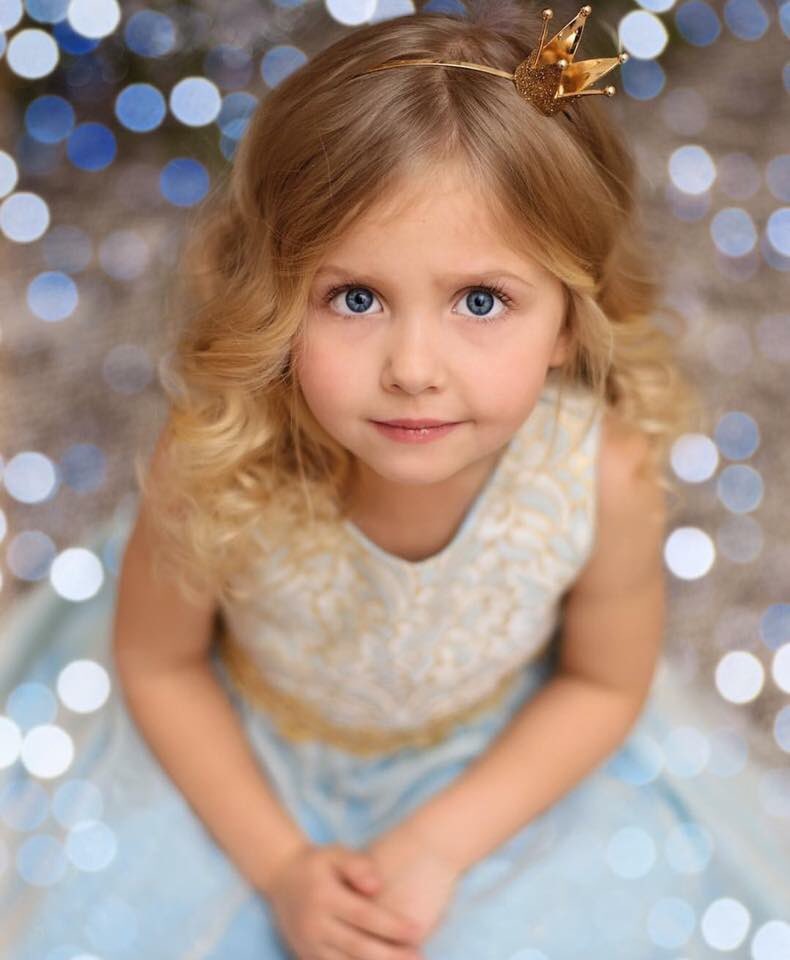 onceupon8timecb's tweet photo. Such a beauty in our new arrival!Blue and gold jacquard dress!Available in store and online!#kidsfashion #fashion #OUATCB https://t.co/tihFQQKfNS