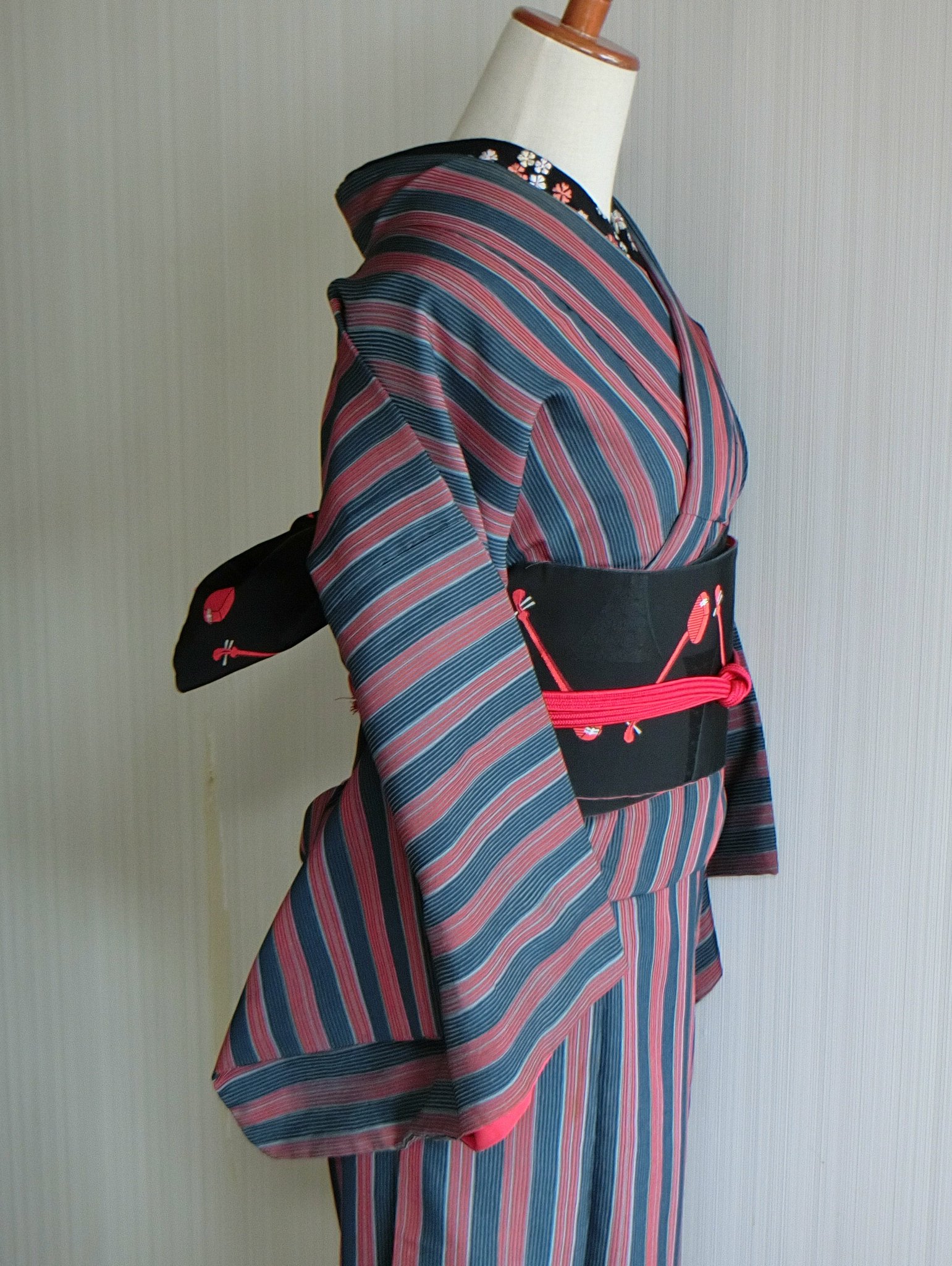 粋古典 シルバー/白黒 扇面柄/牡丹柄 最高級金彩刺繍友禅