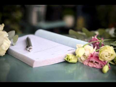 07DOSK's tweet image. يامن تراني للحرف هاجراً يكتب قلمي حرفا وينسج قلبي داخلي الفاً
.
دائما ما خافي اعظم