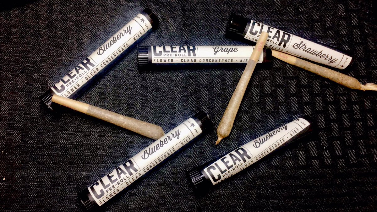 RGDelivery's tweet image. Call now and order some #clearprerolls we have them in a variety of flavors 💕 call now while supplies last!#stayhigh#thc#smoke#staylifted