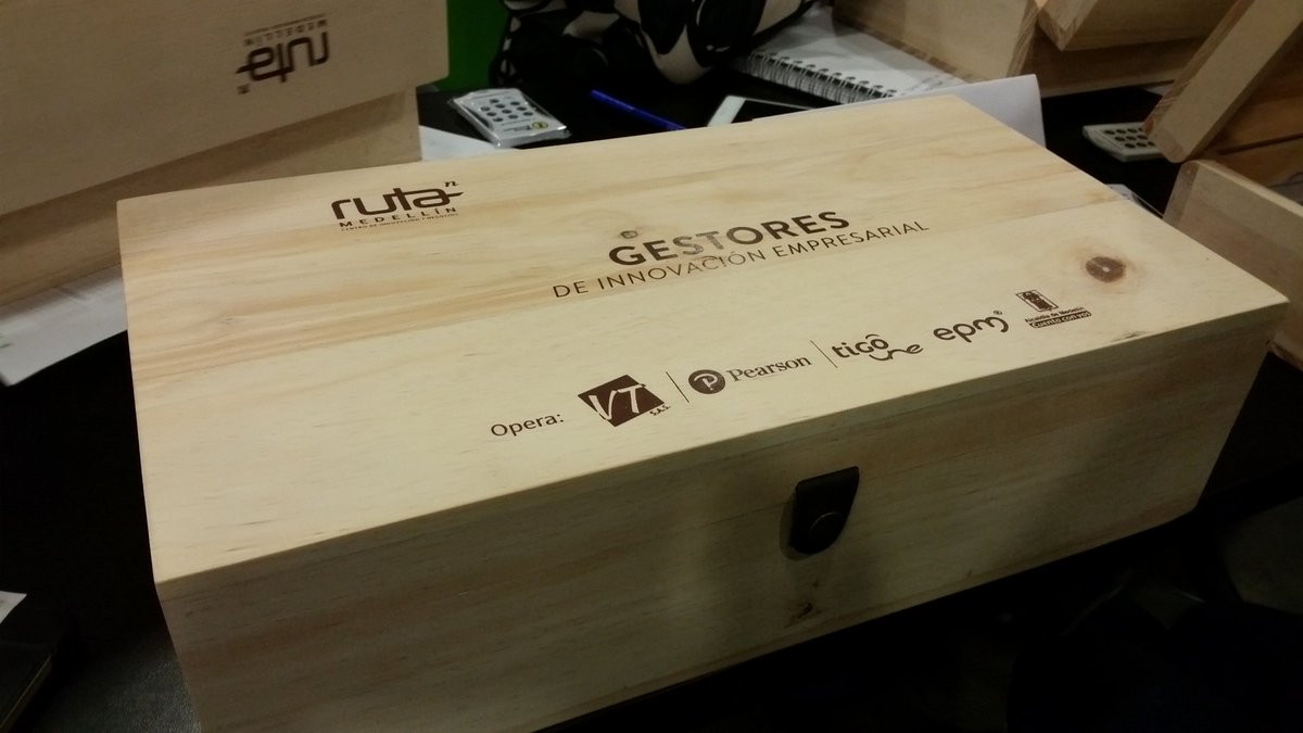 uqmobileco's tweet photo. Un regalo para la empresa de #GestoresDeInnovacion un Kit para la innovación https://t.co/KeW4n4RtVo