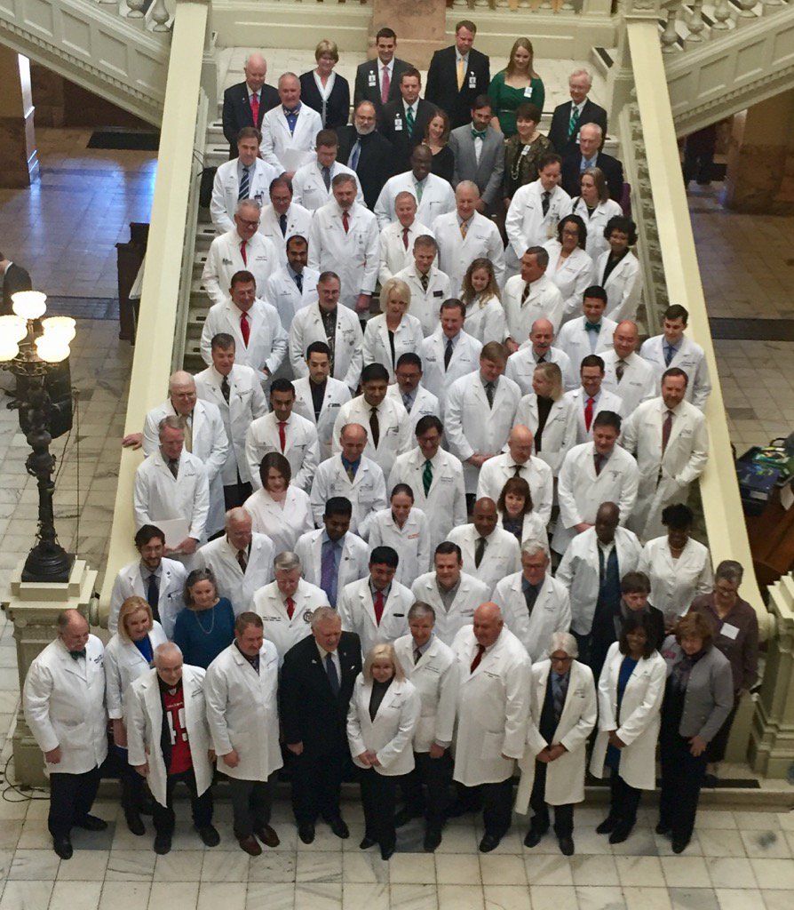 DPalmisanoASGE's tweet photo. Physician Day at the Capitol. Great turnout for Day 2 with physicians. @MAG1849 https://t.co/wvxfxDcLNL