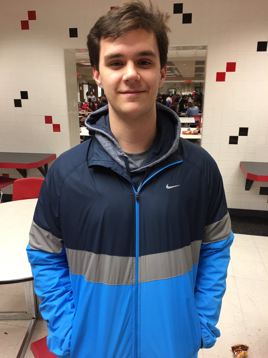 ChadNCHSlive's tweet photo. Senior, Drew Tokash wearing dark blue honoring his Grandfather and others fighting colon cancer #ncspirit17 🐾 https://t.co/vjVHo1GEyd