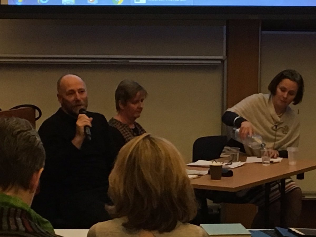 NLSlearn's tweet photo. Braw #BurnsNight2017 celebrating #Scots @EdinburghUni with @ScotsScriever @billykayscot @fairpechtoot @scotslanguage @IshbelMcF #ScotsEd https://t.co/waRgiyPxep